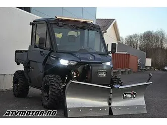 can-am traxter hd9xu traktor registrert for 3 pers. 105 km/t. med deluxe cabin og hilltip snøplog