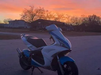 peugeot jetforce (50 ccm roller)