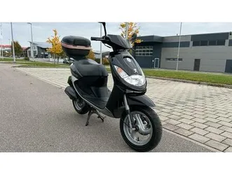 peugeot vivacity 100 ccm. 2 takt nur 5900km.wie neu!
