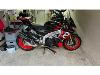aprilia tuono v4 factory