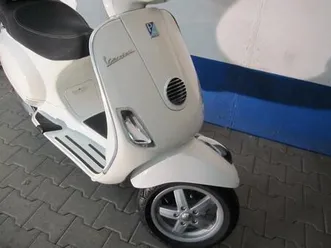 vespa lx 125 i.e. neuzustand, nur 2480 km, 1. hand