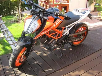 ktm duke 390