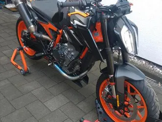 ktm duke 890 r