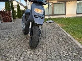 piaggio tph 50