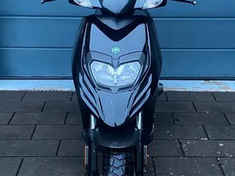 verkaufe ein motorroller piaggio typhoon 50 2t für 850 €