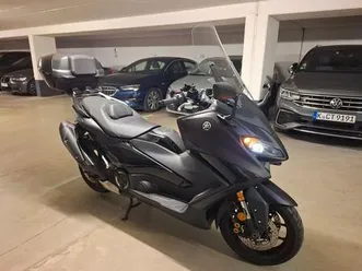 yamaha-tmax-tech-max-560-mit-garantie-bis-04-2029