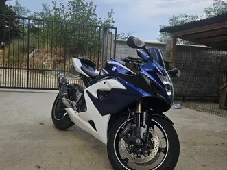 suzuki gsxr →