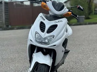 scooter yamaha aerox (nitro)