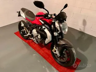 mv agusta brutale 675