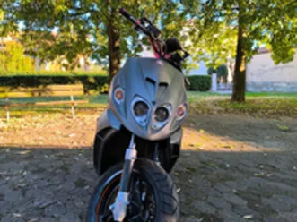 malaguti phantom f12r