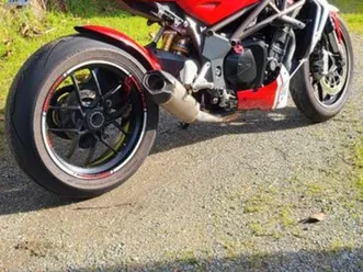 superbe mv agusta 1090rr