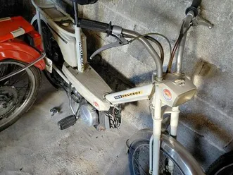 mobylette peugeot 102