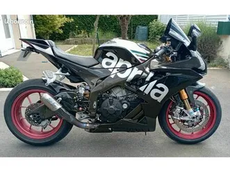 aprilia rsv4 rf