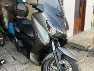 yamaha x-max →