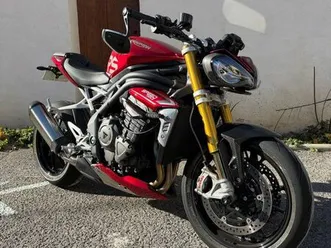 triumph speed triple 1200 rs