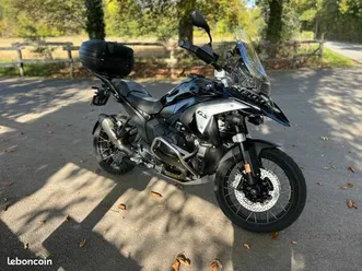 bmw r1300 gs triple black