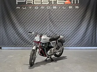 norton commando 750 fastback