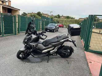 honda x-adv grigio
