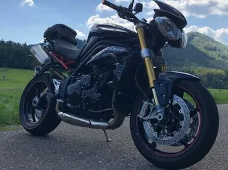triumph speed triple r 1050