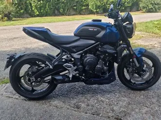 triumph trident 660