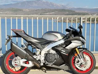 aprilia rsv4 2024