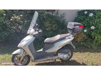 vente scooter 125 honda dylan