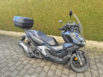 honda adv 350 2025 se matt schwarz inkl. garantie und zubehör