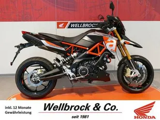 aprilia dorsoduro 900