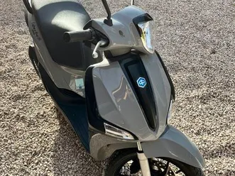 scooter piaggo libert'ys 125 cm3