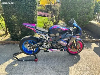 honda cbr 1000