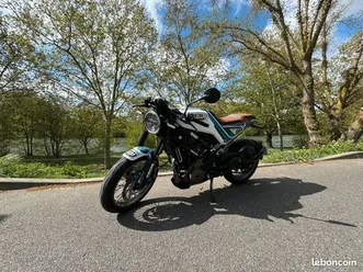 moto a2 – husqvarna vitpilen 401