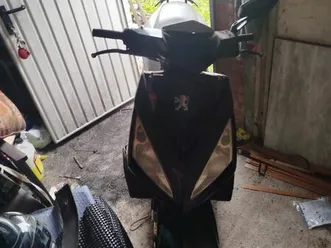 scooter peugeot speedfigh3