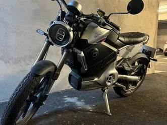 super soco tc max – 2022 – excellent état – 745 km – 2 500