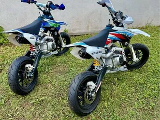 ycf 125 sm supermotard + pack roues cross pitbike 125cm3 excellent état moto dirtbike 125 cc cc pit dirt supermoto mini (1 se et 1 standard)