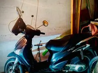 scooter piaggio liberty 150