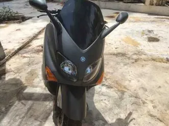 yamaha - tmax