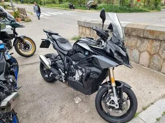 bmw - s1000xr