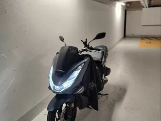 scooter 125 honda pcx 2021 3500km 1ere main