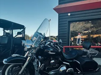 harley-davidson road king custom