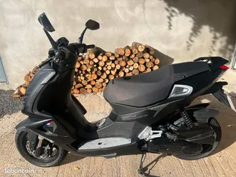 scooter peugeot speedfight 4 de 2021, très bon état – 7350 km