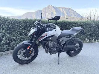 ktm 790 duke canton tessin -