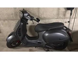 piaggio vespa gts 300 hpe canton tessin -