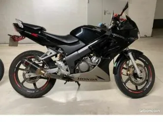 125 cbr r honda