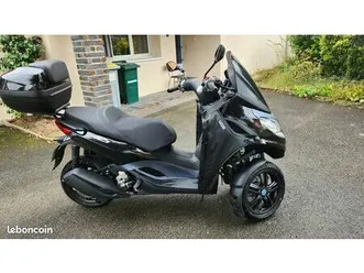 scooter piaggio mp3 300