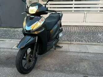honda sh 300 sport nero
