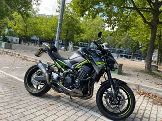 kawasaki-z900
