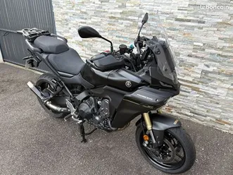 tracer 9 gt tech black 07/2025 boite y-amt