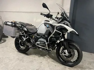 ② bmw r1200gs adventure met veel opties