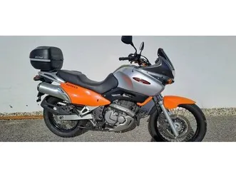 suzuki xf 650 freewind