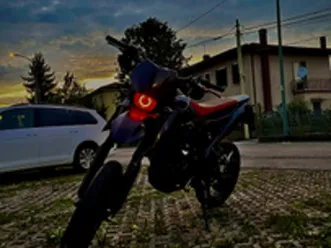 aprilia sx 125 4t abs
